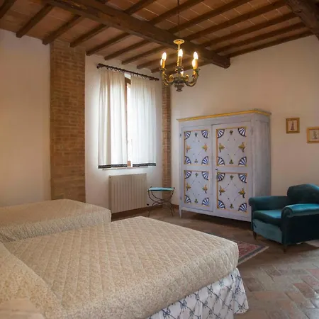 Apartment Poggiarellino - *